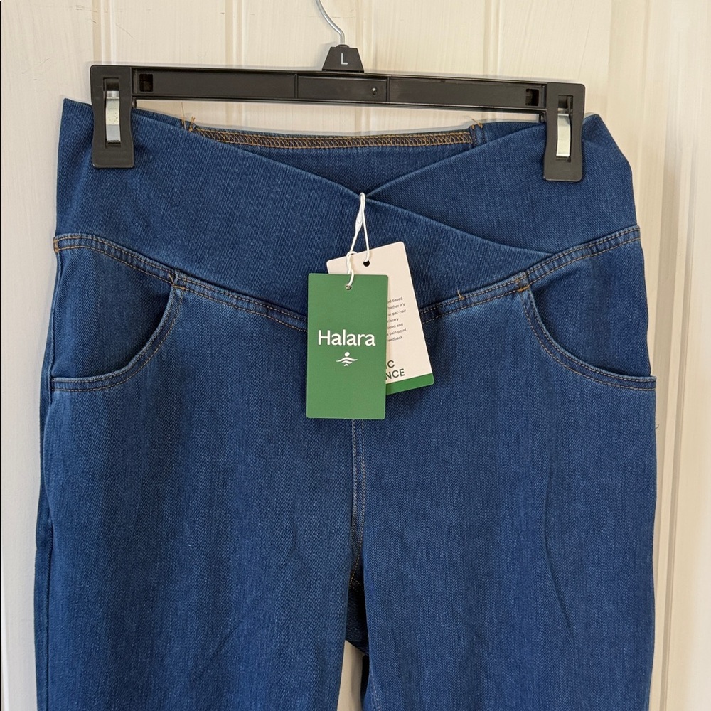 NWT HALARA Dark Blue Flare Jeans with High Waist - Picture 3 of 8